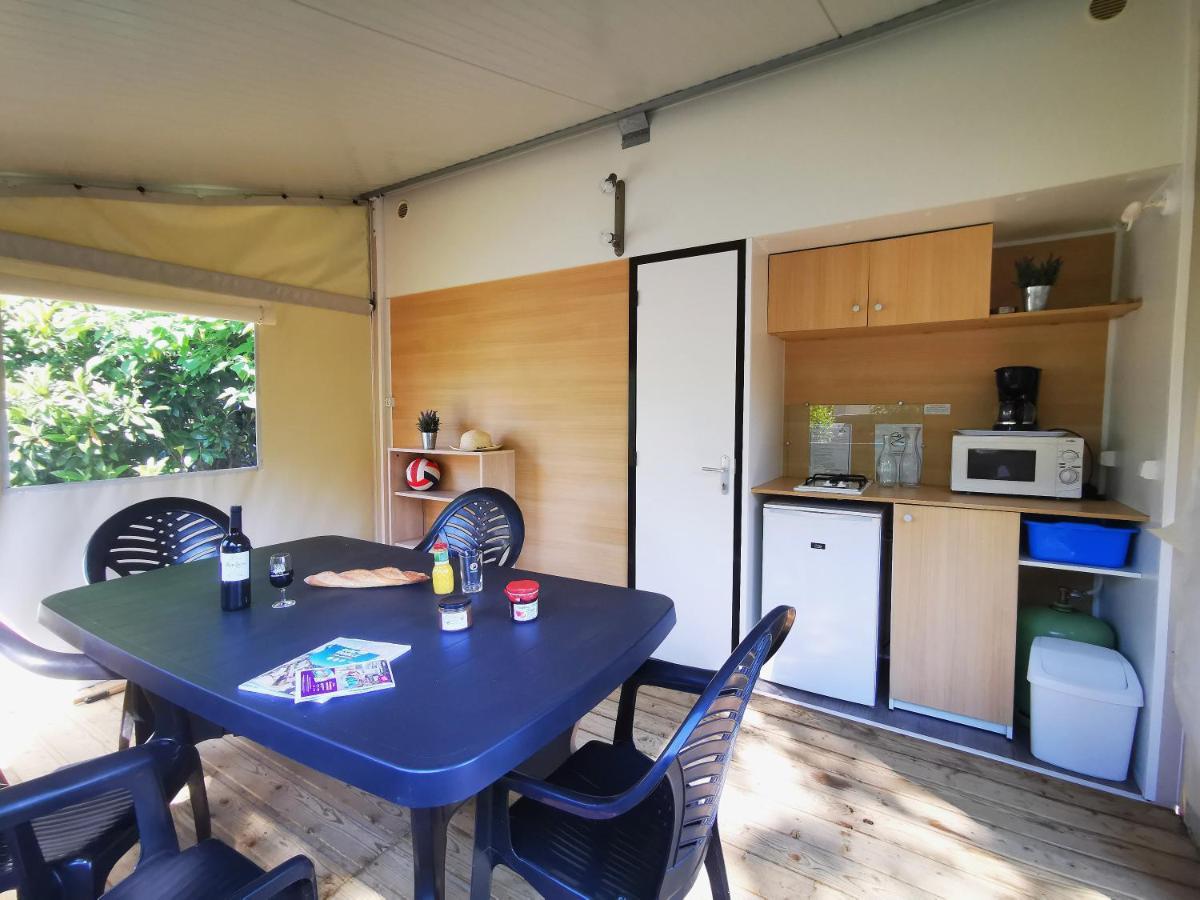Camping Le Coin Charmant Chauzon Eksteriør billede